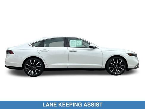 Certified 2023 Honda Accord Touring image 5