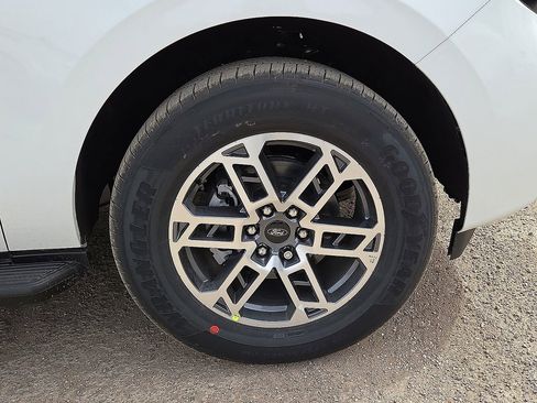 New 2026 Ford Expedition Max Active image 7