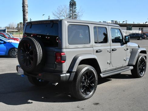 Used 2023 Jeep Wrangler Sahara w/ Cold Weather Group image 8