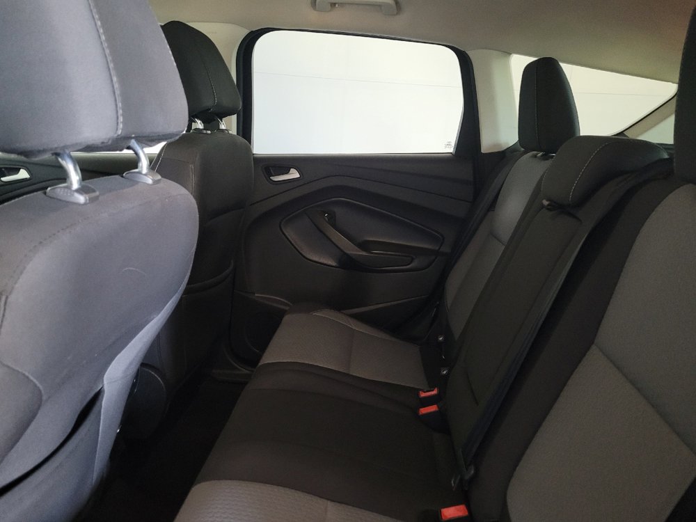 Used 2017 Ford Escape SE AWD/4WD image 18