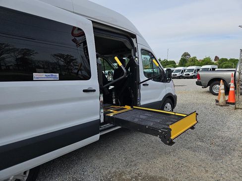 Used 2020 Ford Transit 350 XL RWD image 10