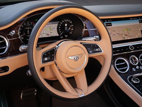 New 2026 Bentley Continental GTC image 13