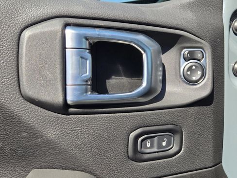 New 2026 Jeep Gladiator Sport image 14