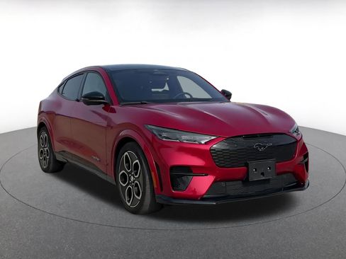 Used 2023 Ford Mustang Mach-E GT image 3