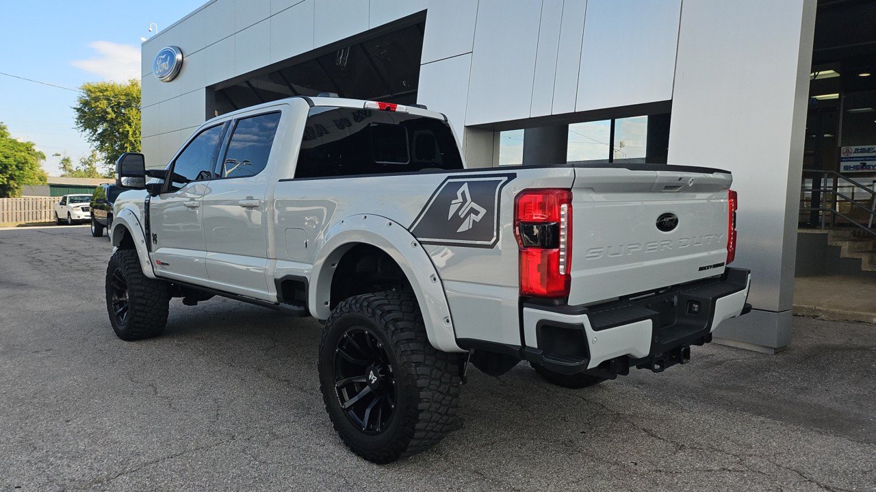 Used 2025 Ford F250 Lariat w/ Lariat Ultimate Package AWD/4WD image 3