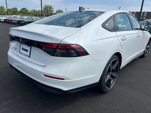 New 2026 Honda Accord SE image 18