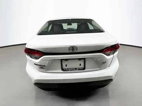 Used 2026 Toyota Corolla LE FWD image 6