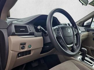 Used 2016 Honda Pilot EX video 4