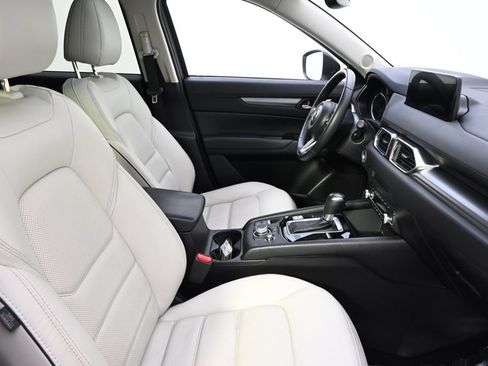 Used 2025 MAZDA CX-5 AWD 2.5 S w/ Preferred Package image 17