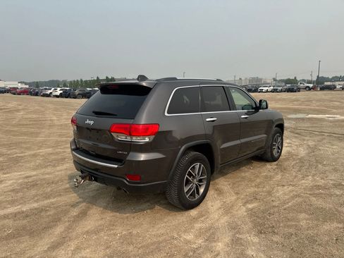 Used 2017 Jeep Grand Cherokee Limited w/ Luxury Group II AWD/4WD image 7