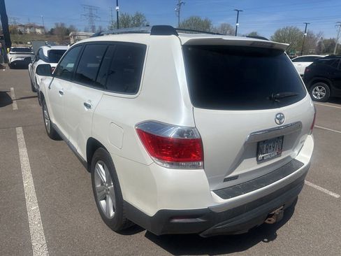 Used 2012 Toyota Highlander Limited w/ Tow Pkg image 14