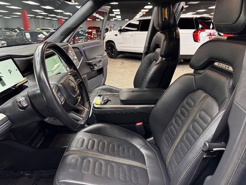 Used 2022 Rivian R1T Launch Edition image 29