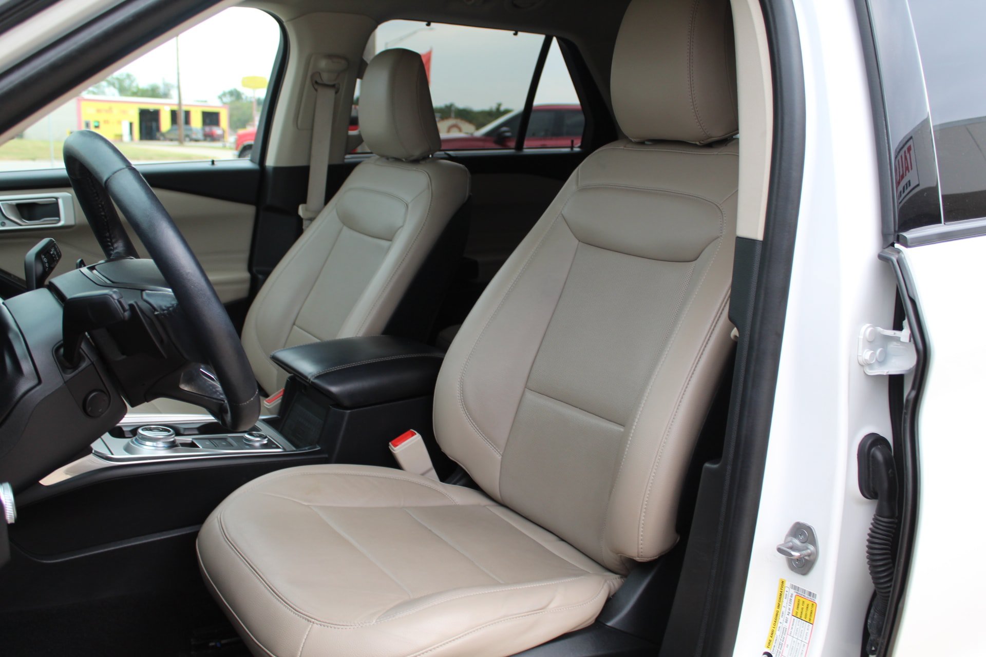Used 2020 Ford Explorer Limited AWD/4WD image 55