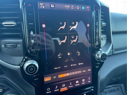 Used 2025 RAM 1500 Big Horn image 25