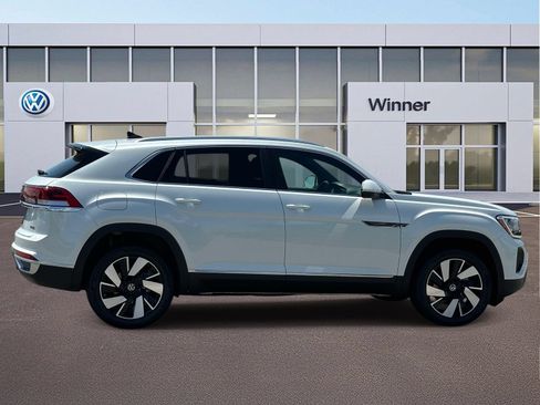 New 2026 Volkswagen Atlas Cross Sport SEL AWD/4WD image 6