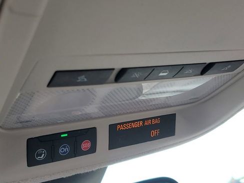 Certified 2018 Chevrolet Cruze LT FWD image 29
