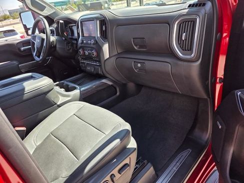 Certified 2022 Chevrolet Silverado 2500 LTZ w/ LTZ Convenience Package RWD image 16