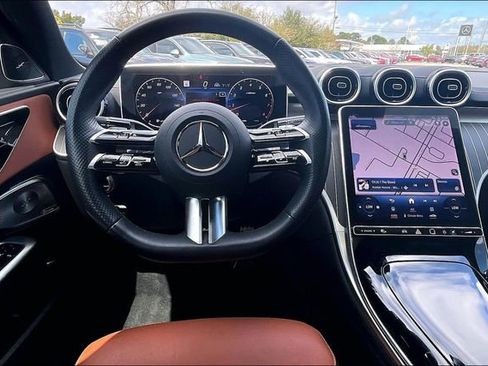 Used 2024 Mercedes-Benz C 300 Sedan image 8
