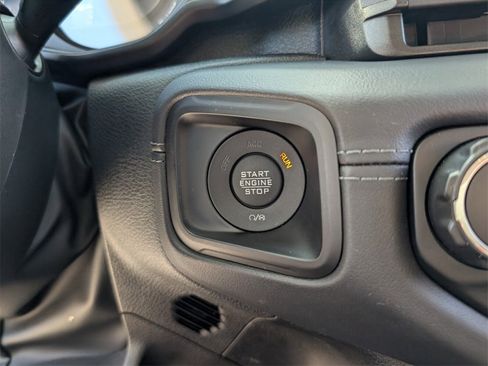 Used 2024 Jeep Wrangler High Altitude image 25