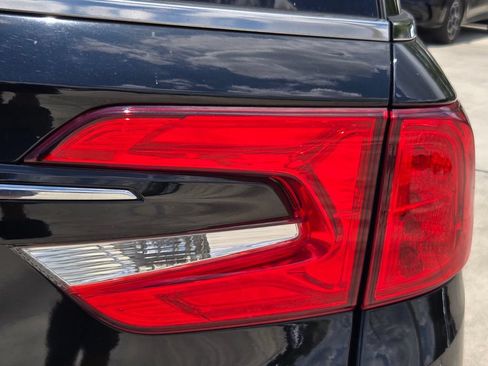 Used 2023 Honda Odyssey Touring image 8