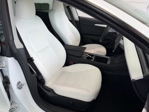 Used 2023 Tesla Model 3 Standard Range RWD image 13