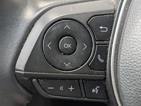 Used 2020 Toyota Corolla SE image 19