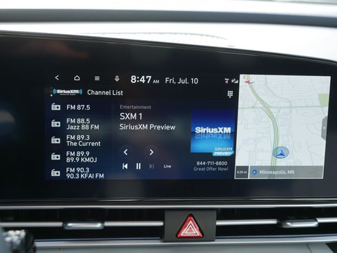 Certified 2026 Hyundai Elantra Limited FWD image 22