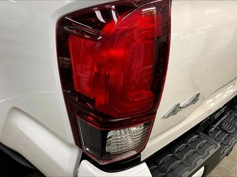 Used 2023 Toyota Tacoma SR AWD/4WD image 24