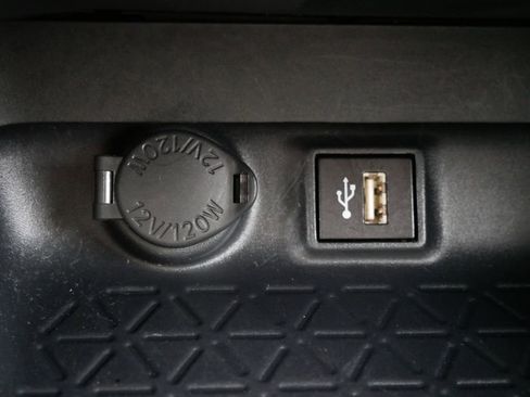 Certified 2025 Toyota RAV4 XLE AWD/4WD image 19