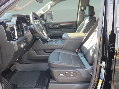 New 2026 GMC Sierra 3500 Denali w/ Denali Reserve Package AWD/4WD image 25