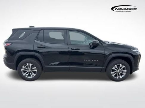 New 2026 Chevrolet Equinox LT w/ Convenience Package II FWD image 9
