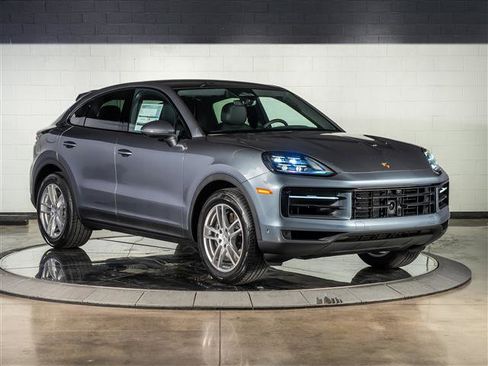 New 2026 Porsche Cayenne Coupe image 7