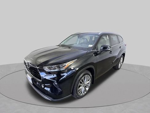 Used 2023 Toyota Highlander Platinum AWD/4WD image 26