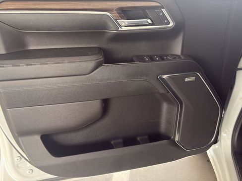 Used 2024 Chevrolet Silverado 1500 RST w/ Convenience Package II image 7