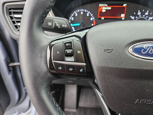 Used 2022 Ford Escape SEL image 20