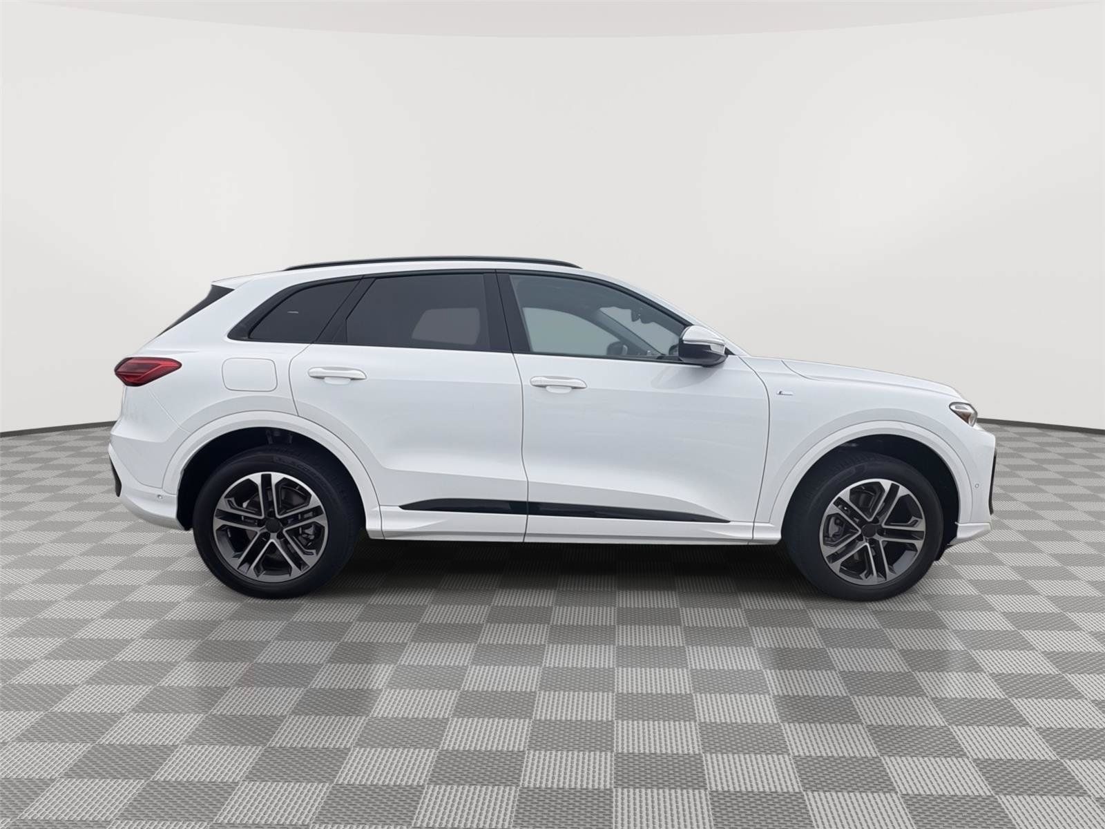 New 2026 Audi Q5 2.0T AWD/4WD image 6