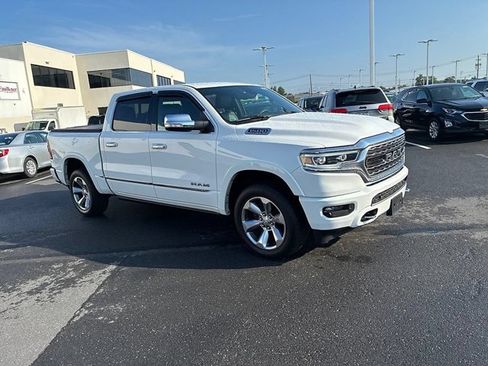 Used 2020 RAM 1500 Limited w/ Body Color Bumper Group AWD/4WD image 3