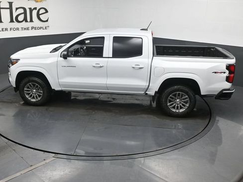New 2026 Chevrolet Colorado LT w/ LT Convenience Package AWD/4WD image 21