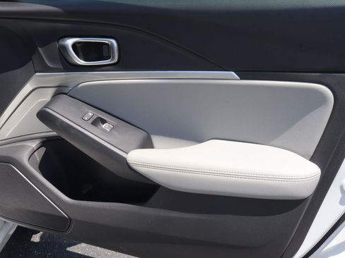 Used 2024 Acura Integra FWD image 19