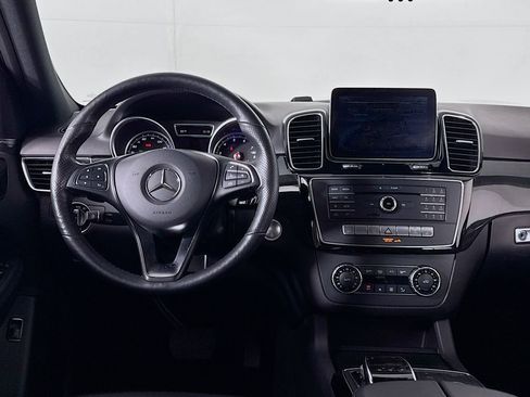 Used 2018 Mercedes-Benz GLE 350 4MATIC image 10