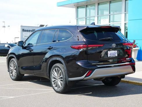 Used 2020 Toyota Highlander Platinum AWD/4WD image 5