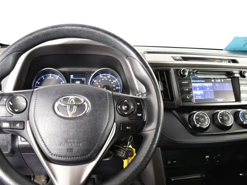 Used 2018 Toyota RAV4 LE w/ All Weather Liner Package AWD/4WD image 16