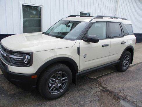 New 2025 Ford Bronco Sport Big Bend image 2