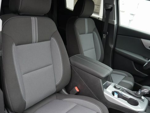 New 2025 Chevrolet Blazer LT w/ Midnight/Sport Edition image 22