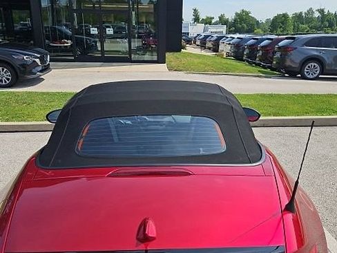 Used 2025 MAZDA MX-5 Miata Club RWD image 7