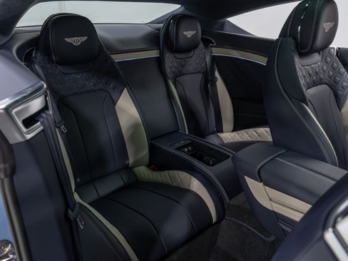 Used 2024 Bentley Continental GT V8 AWD/4WD image 74