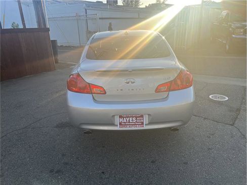 Used 2009 INFINITI G37 Journey w/ Premium Pkg image 6
