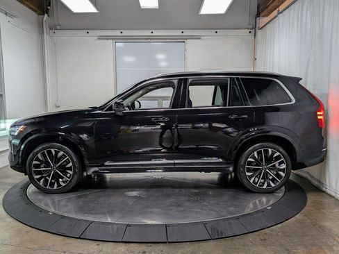 Used 2025 Volvo XC90 B5 Plus w/ Protection Package Premier image 6