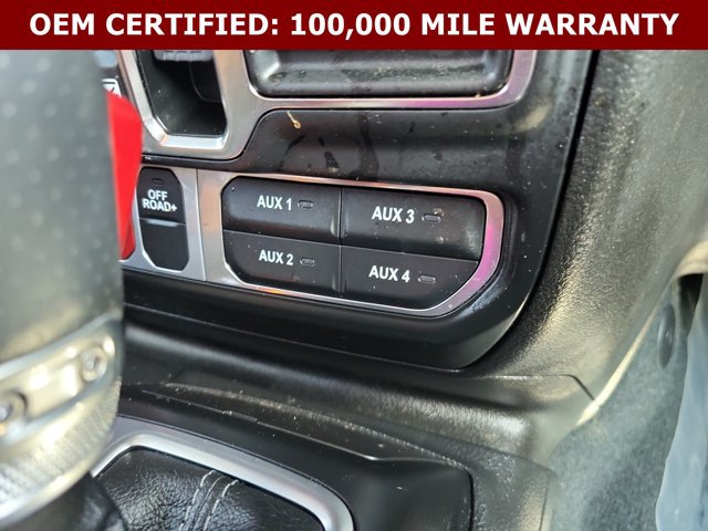Certified 2024 Jeep Gladiator Mojave w/ Safety Group AWD/4WD image 34