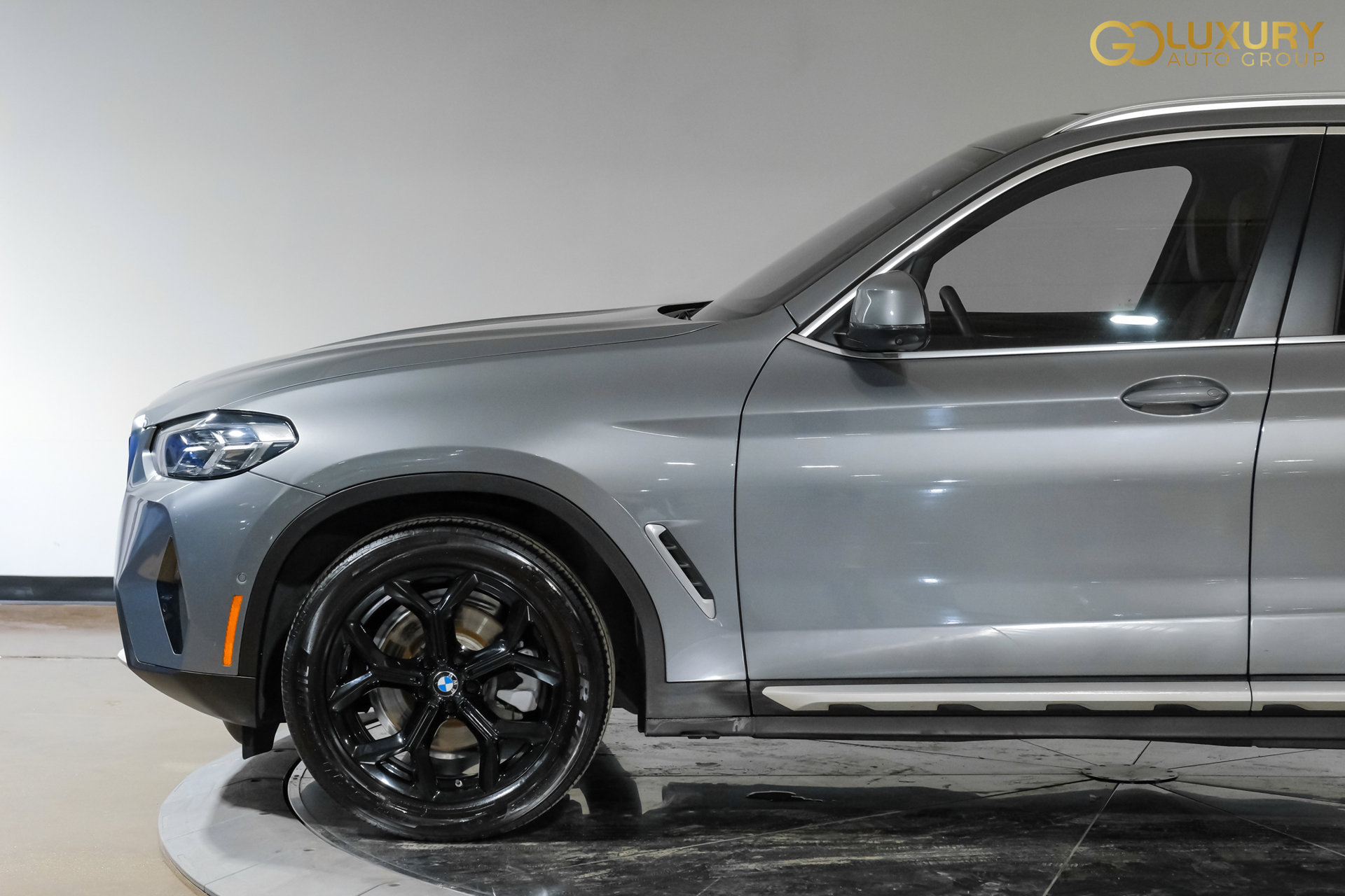 Used 2024 BMW X3 sDrive30i w/ Premium Package RWD image 14